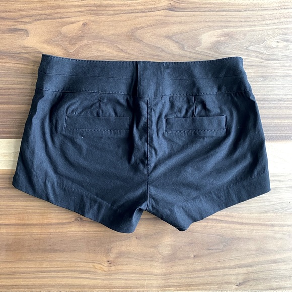 Dynamite Black Dress Shorts NWOT - Picture 4 of 7
